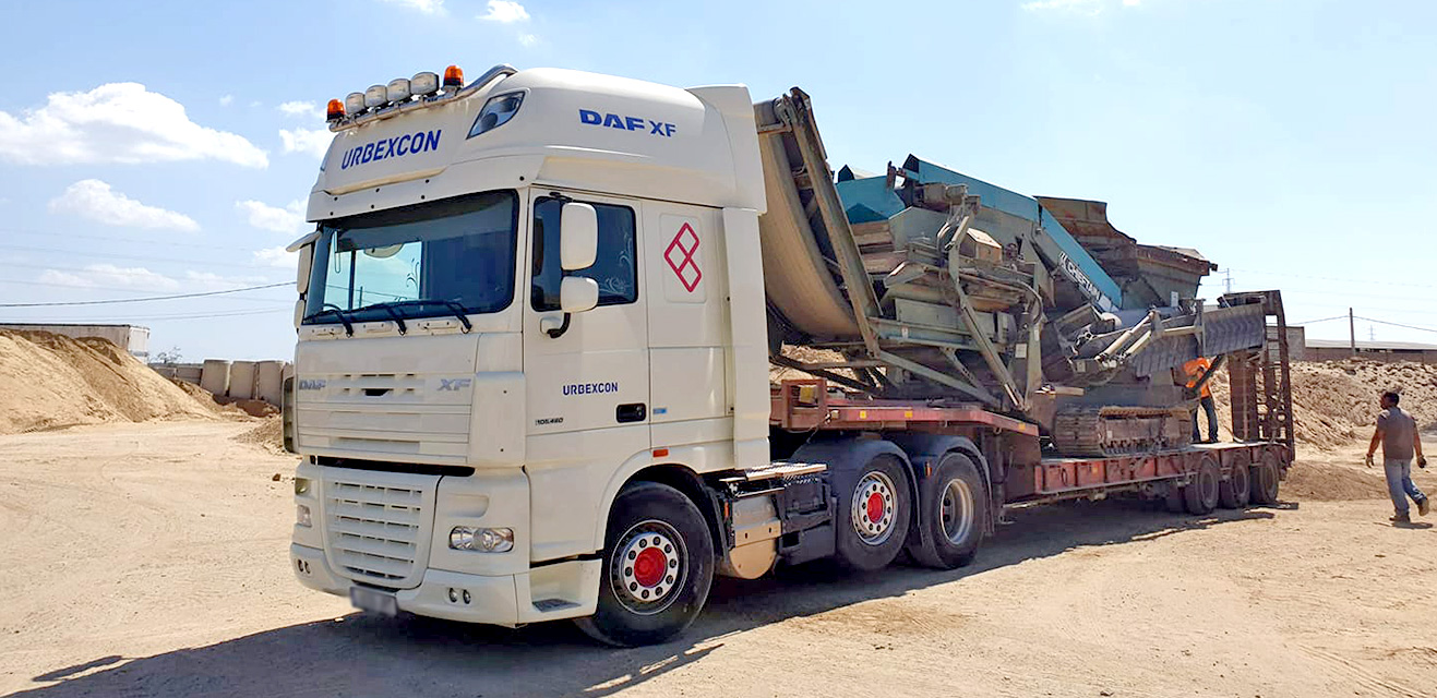 Transporte de Maquinaria y Materiales